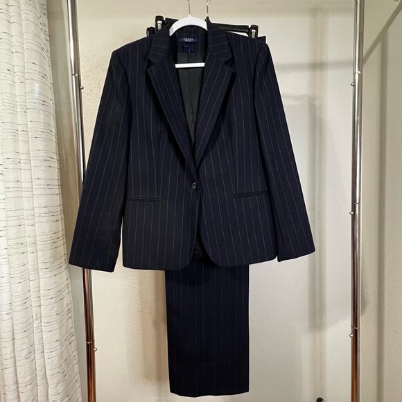 Vintage Chaps pinstripe wool suit set, women's 12 - Picture 2 of 10